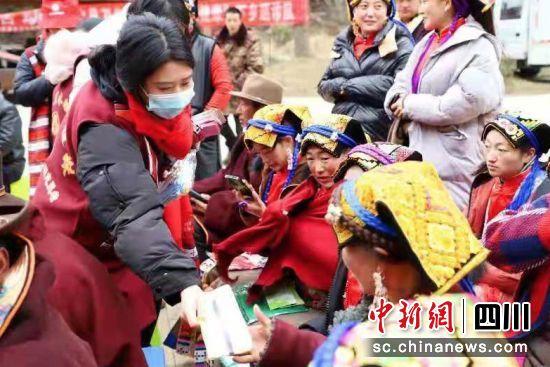 活动现场。 活动现场。