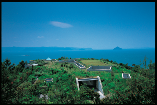 直岛 Naoshima,图片来源:安藤忠雄建筑研究所 直岛 Naoshima,图片来源:安藤忠雄建筑研究所