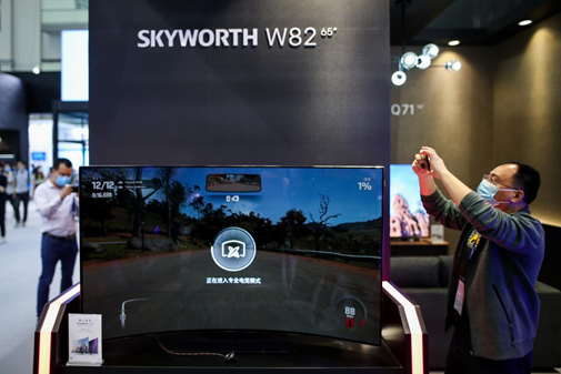 CITE2021：创维携5G+智能人居系统亮相，88英寸8K OLED电视、首台OLED变形电视首次展出