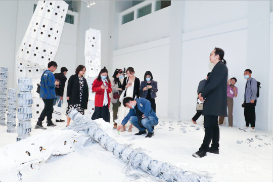“生活之内 Insight ＆ Vision”苏州特展展览开幕现场媒体导览 