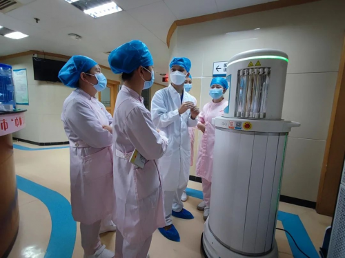 同心抗疫!赛特智能工程师携智赛拉·智能机器人驰援佛山市南海人民医院