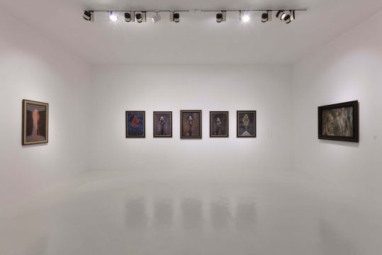 当代唐人艺术中心(北京)“永恒史:毛旭辉四十年回顾展 1980-2021”展览现场,第一空间 当代唐人艺术中心(北京)“永恒史:毛旭辉四十年回顾展 1980-2021”展览现场,第一空间