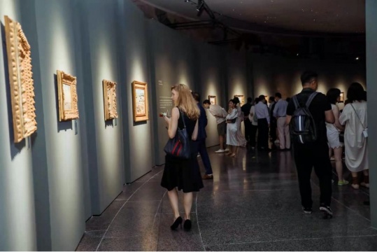 「从库尔贝、柯罗到印象派——来自法国诺曼底的光影世界·真迹展」在中华世纪坛开幕