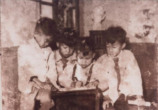 画家王明贤小时候 画家王明贤小时候