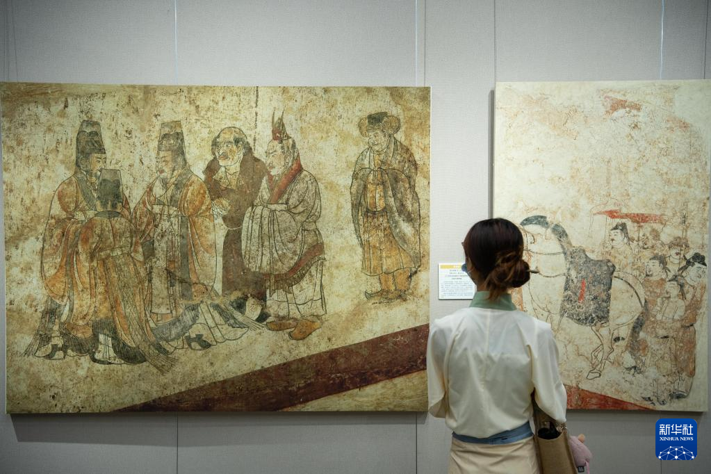 唐代壁画文化特展走进澳门校园 39幅精品壁画展出