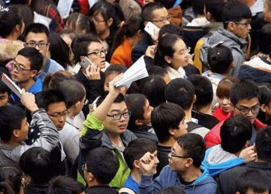 事业单位招聘不再限制毕业院校，毕业生们终于平等了