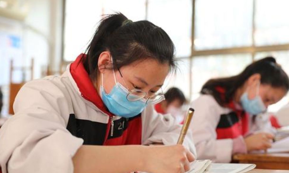 清华教授一语道破：“中国孩子不是压力太大，而是这三大问题