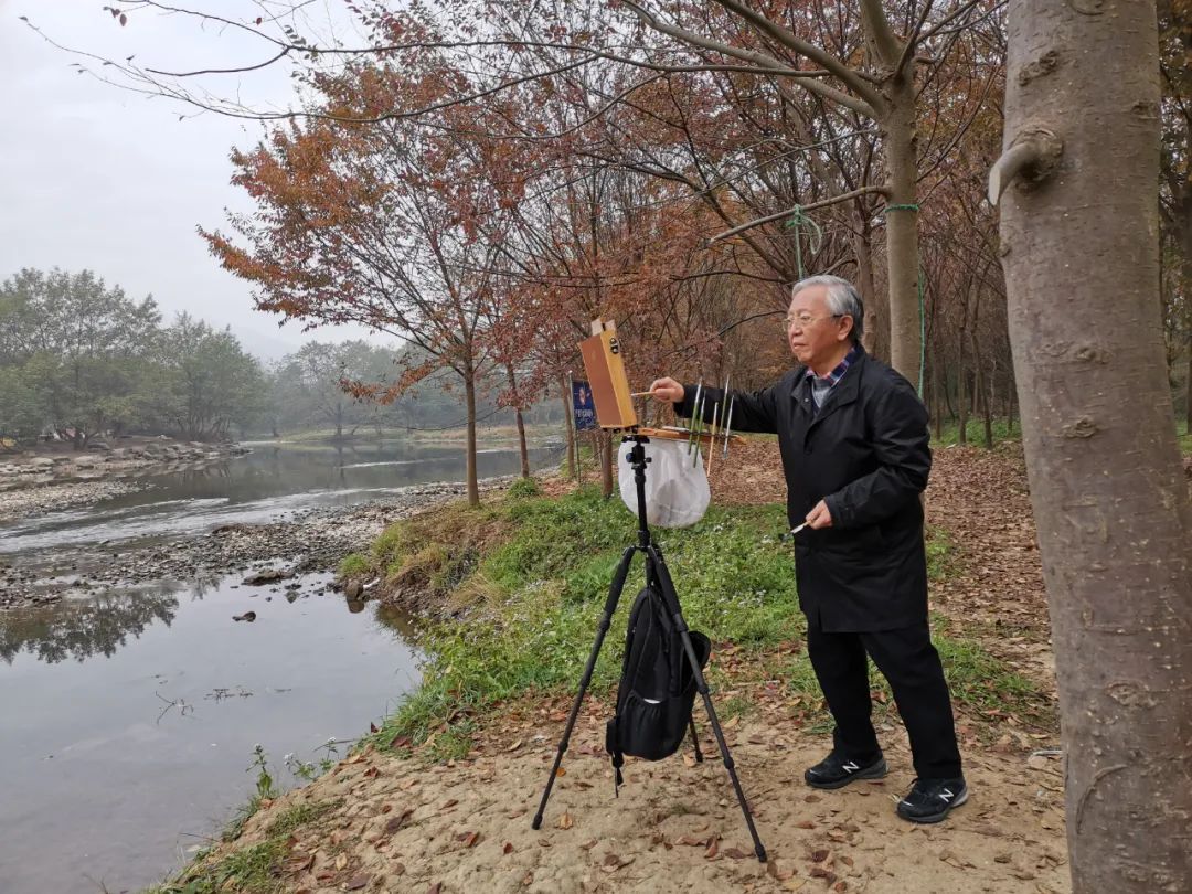 着名油画家中国美院白仁海教授