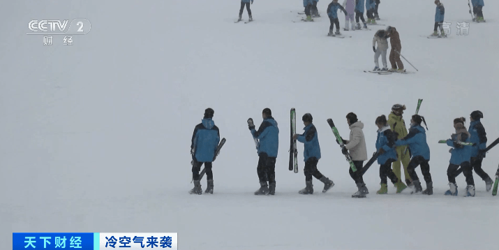 暴雪！大风！超20省份将遭寒潮“速冻”！快看你家啥时候被“冻”→