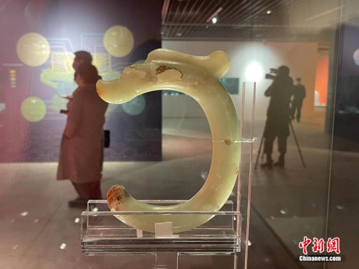 红山、良渚浙江“合璧” 展出两百余件文物再现中国早期文明