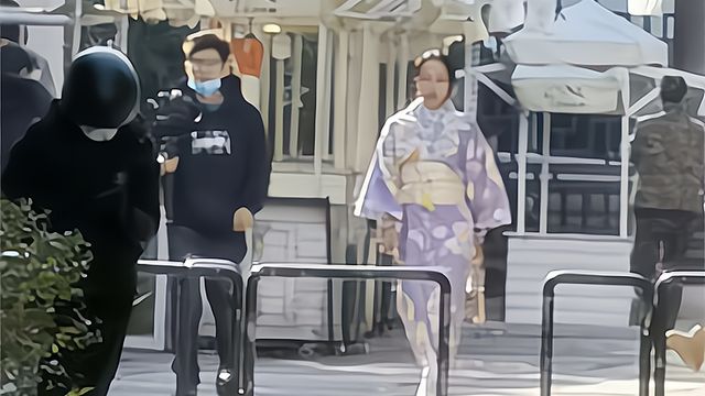 嘉兴女子在国家公祭日这天穿和服逛街，罚她抄写30万遇难百姓名字