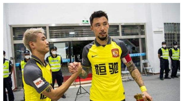 国脚严禁有新文身，为何会有这么多反对的声音？这一次坚决站足协