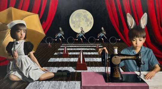 七户優 《斑马线上的偶遇》162×97cm×3 布面油画 2022 七户優 《斑马线上的偶遇》162×97cm×3 布面油画 2022