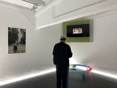 桂宽、丰丰纯爱系个展,浪漫且残酷的签名式告白 桂宽、丰丰纯爱系个展,浪漫且残酷的签名式告白