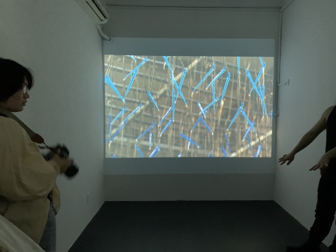 桂宽、丰丰纯爱系个展,浪漫且残酷的签名式告白 桂宽、丰丰纯爱系个展,浪漫且残酷的签名式告白