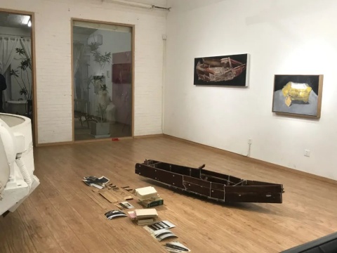一切都源于一张旧书架,蔡锦空间 新展“信息”开幕 一切都源于一张旧书架,蔡锦空间 新展“信息”开幕