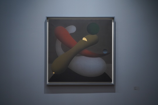 《硕果》绢本设色&金箔 100×100cm 2020 《硕果》绢本设色&金箔 100×100cm 2020