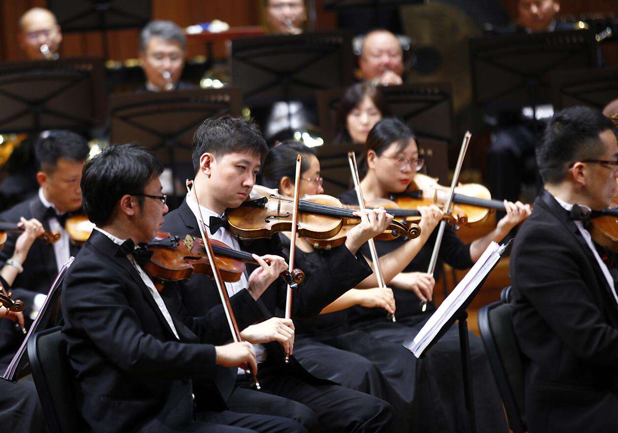 11家乐团齐聚申城共奏“时代交响”