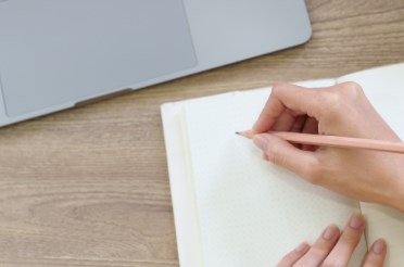 叙事类作文应该写多长比较好呢？