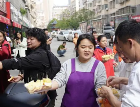 李晓华理发爆火，怀化文旅部门顺势而为，打造旅游新亮点