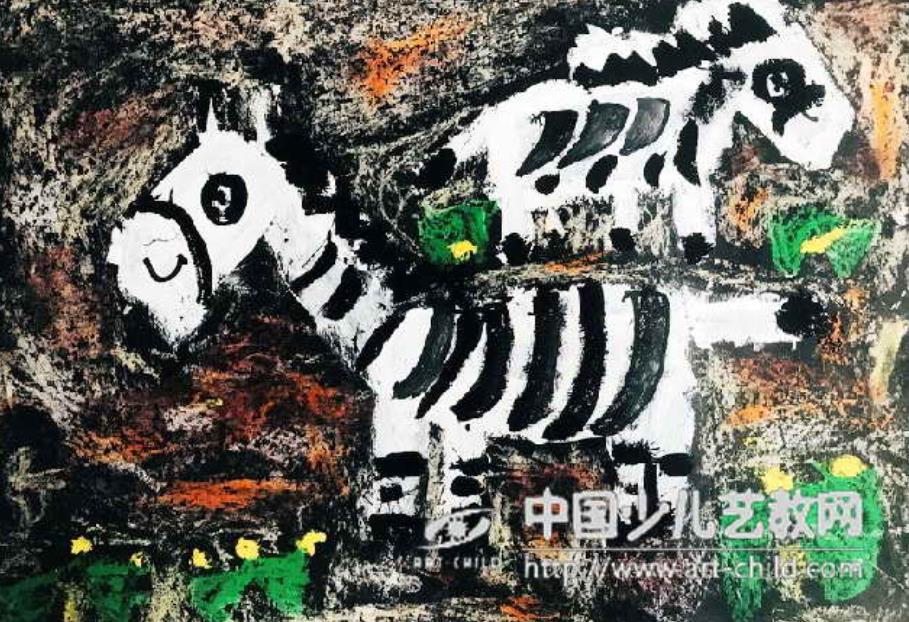 非专业家长如何通过日常物品激发绘画兴趣？