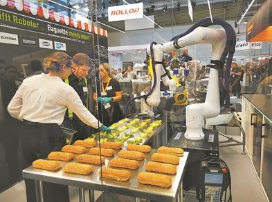 AI与机器人技术融合全面提速