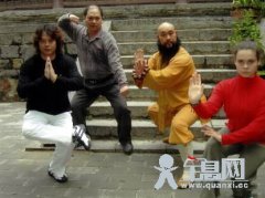 我自任我行