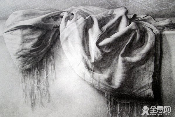 如何画好素描衬布