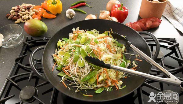 菜做辣了怎么办？加些醋来解辣