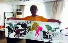 俄华裔画家姜石伦：用绘画讲述中国故事