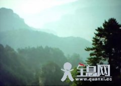 水粉静物写生中色彩的空间透视规律