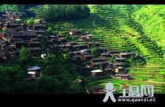 苗族村寨