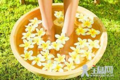 从泡脚出汗部位知健康状况