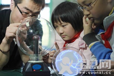 中小学科学课怎就成了“鸡助”?