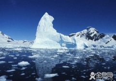全球气候变暖加剧 天山一号冰川群面临消融