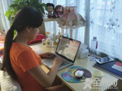 90后美女一天码字上万，坚持梦想