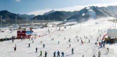 来新疆滑雪吧