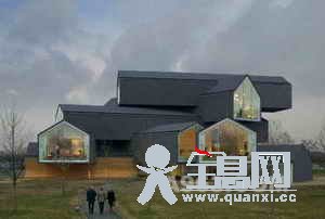 艺术与当代社会的对话——赫尔佐格和德梅隆专辑