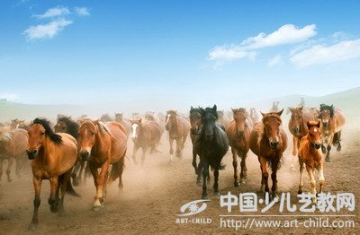 万马奔腾