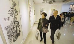 于景庆中国画作品展在市文联美术馆举行