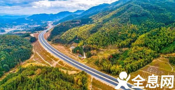 广东高速公路总里程突破1万公里