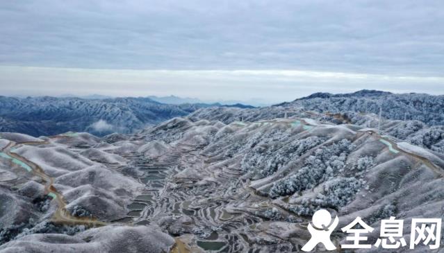 冰雪苗山别样美