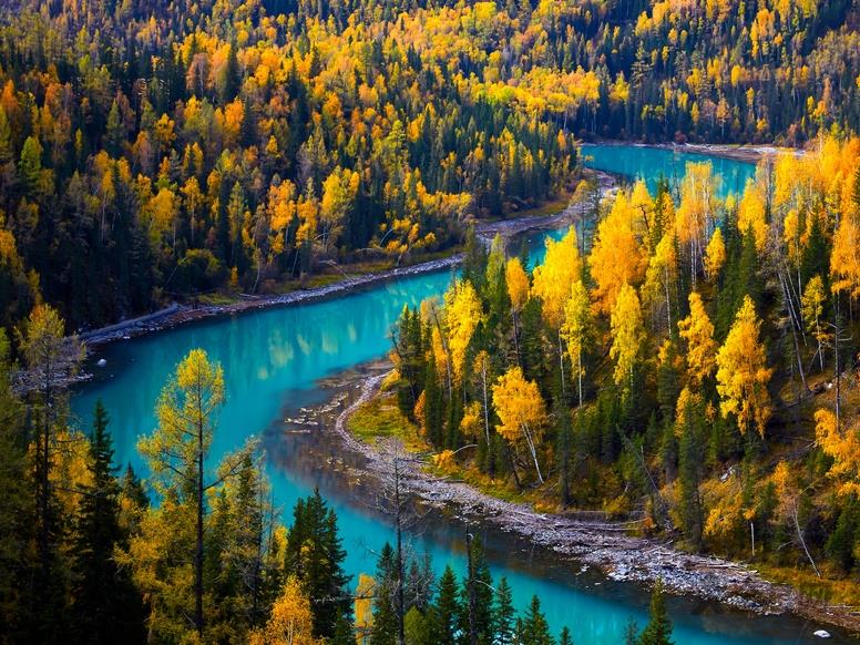 新疆今年将发百余趟旅游专列