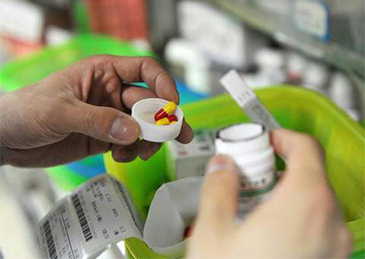 120万元1针的抗癌药，为何进不了医保？专家回应