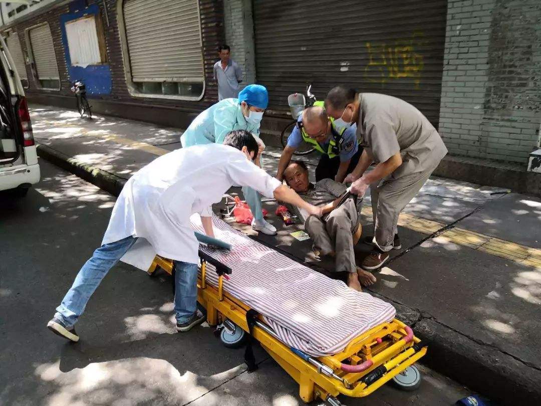 被抬进银行事件多有发生