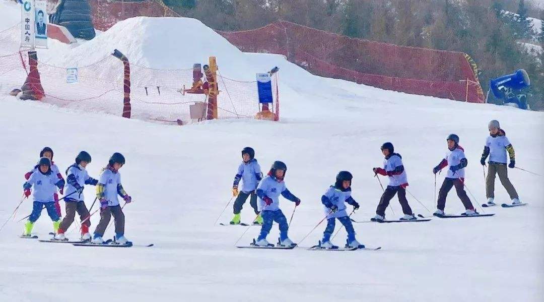 哈尔滨掀起新一轮冰雪热