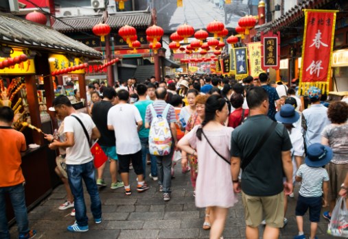 “网红城市”持续上新 流量转化“留量”是必要