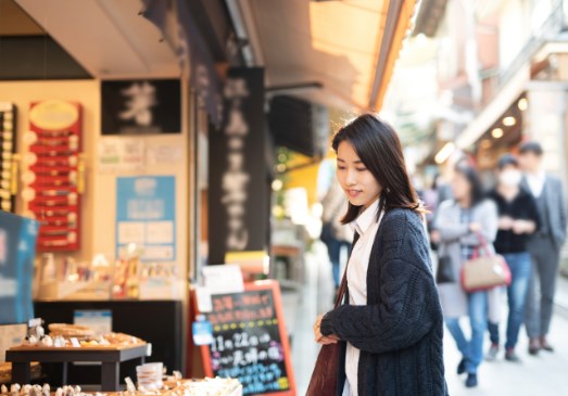 景区敞开大门迎客 旅游体验如何保障？
