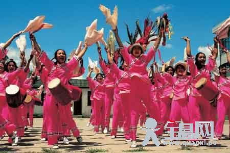 彝族舞中的花鼓舞的传说