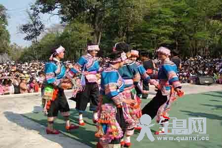 彝族舞蹈形式——跳弦